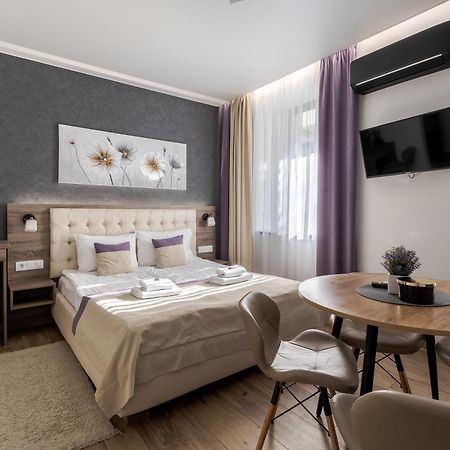 Demar Apart Violet Lwów Zewnętrze zdjęcie